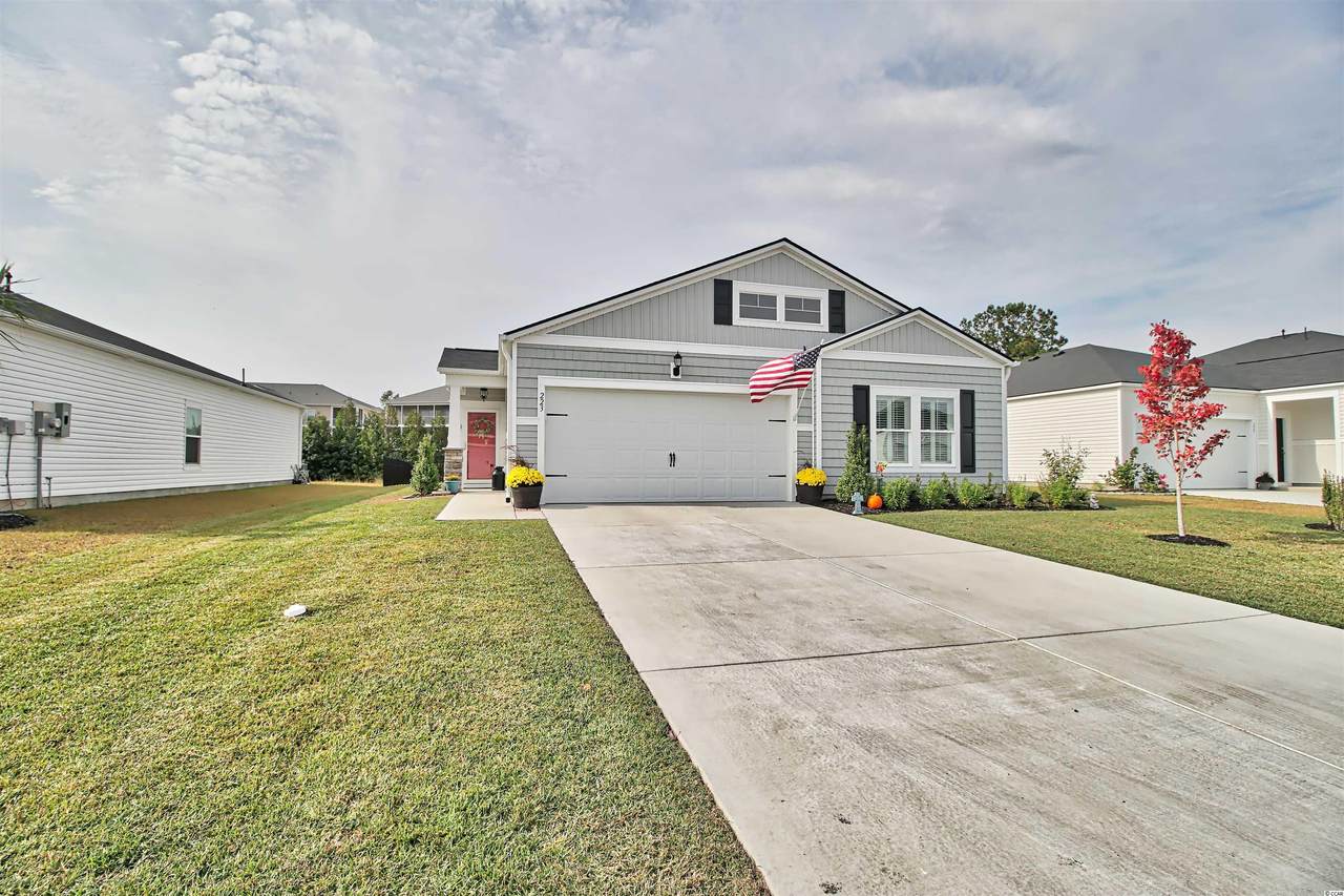223 Reindeer Rd. - Photo 1