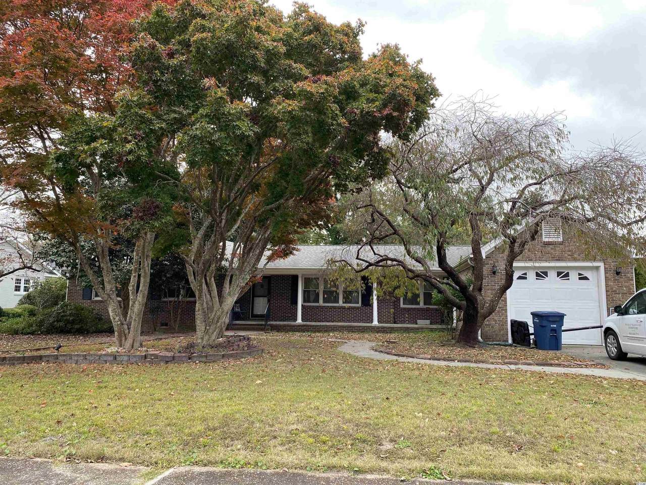 7604 Briarwood Dr. - Photo 1