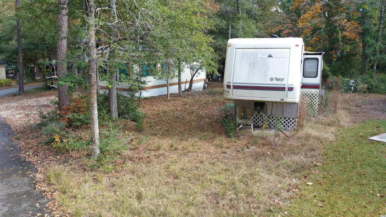 2115 Calabash Circle - Photo 1