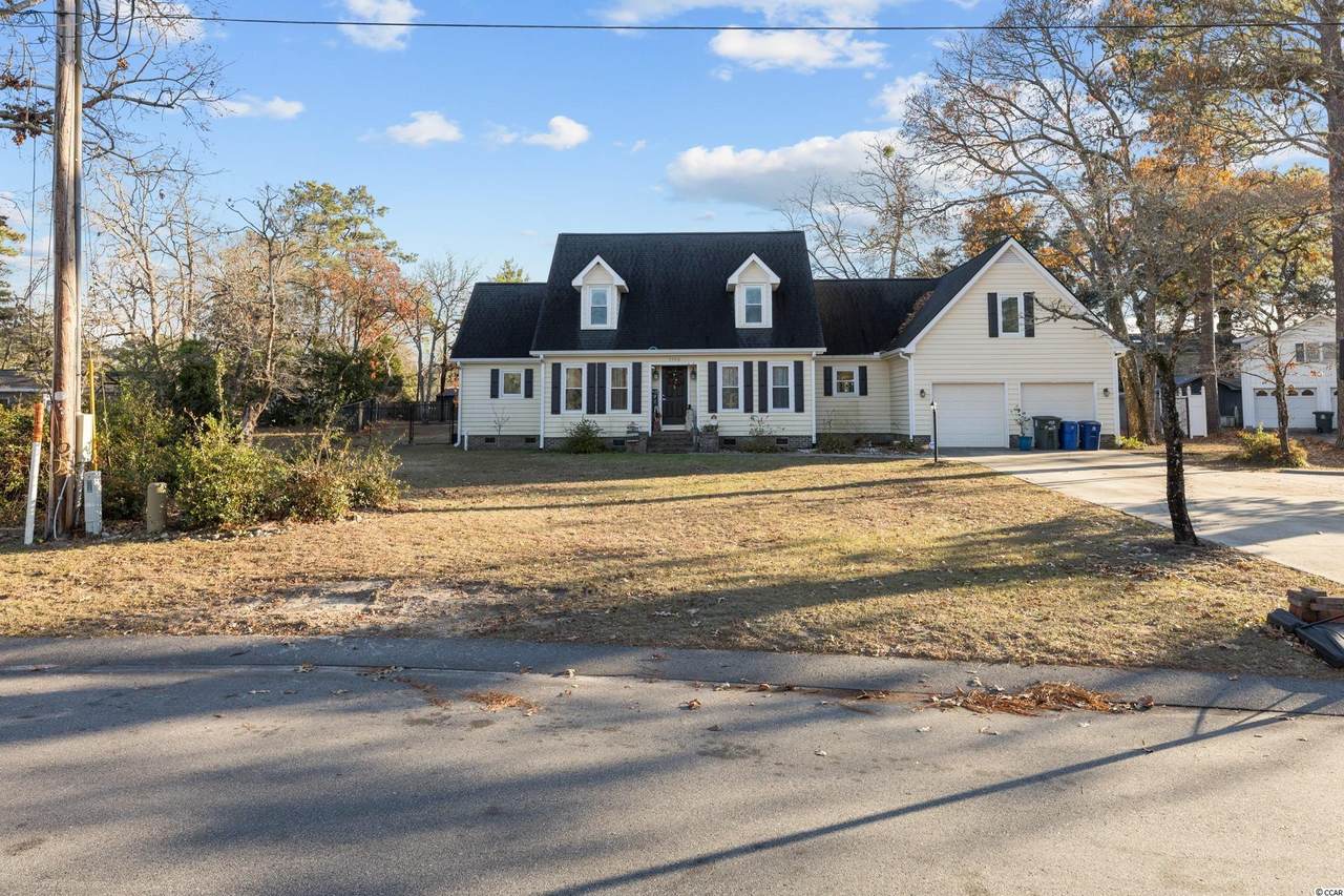 2406 Magnolia Dr. - Photo 1