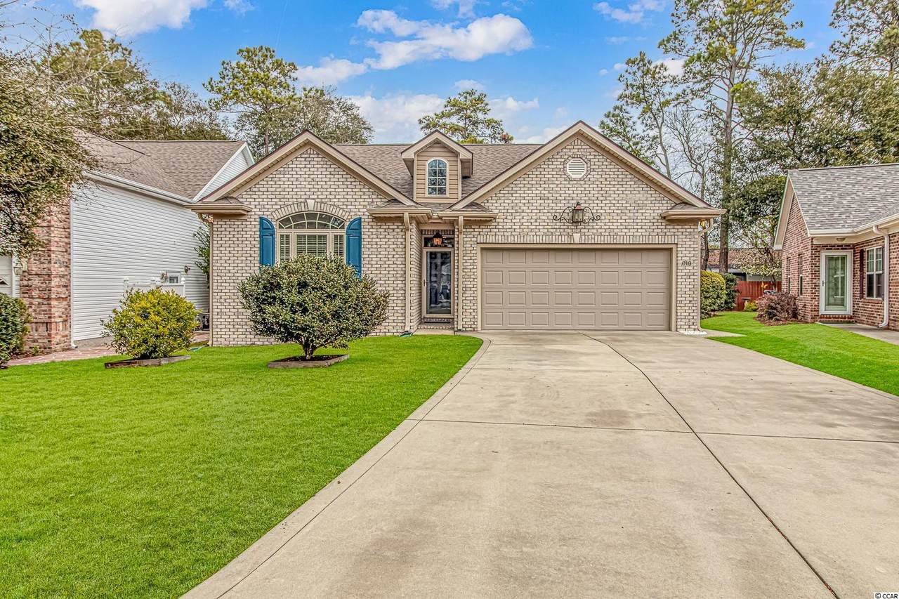 818 Arbor Ln. - Photo 1