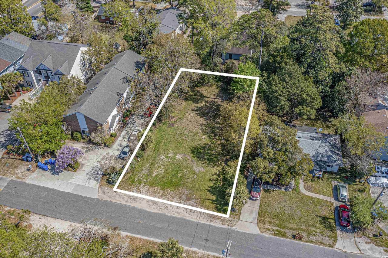 514 34th Ave. N - Photo 1
