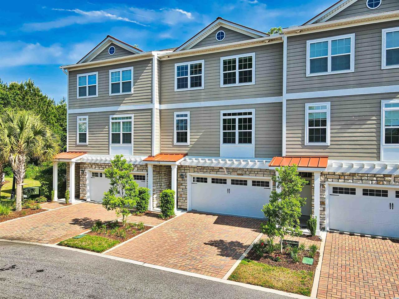 72 Oyster Bay Dr. - Photo 1