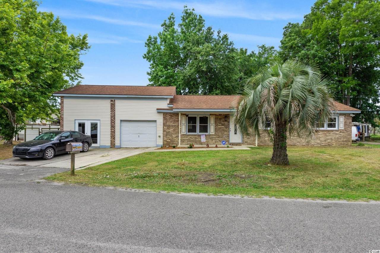 5811 Rosewood Dr. - Photo 1