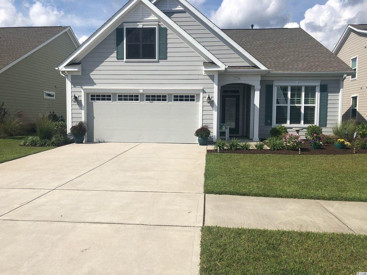 1716 Maplecress Way - Photo 1
