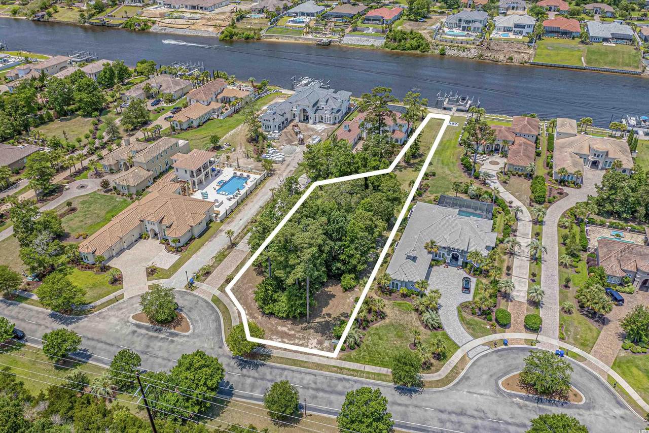 9267 Marina Pkwy. - Photo 1