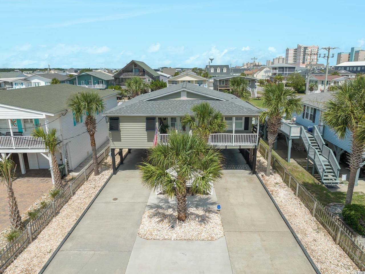 302 53rd Ave. N - Photo 1