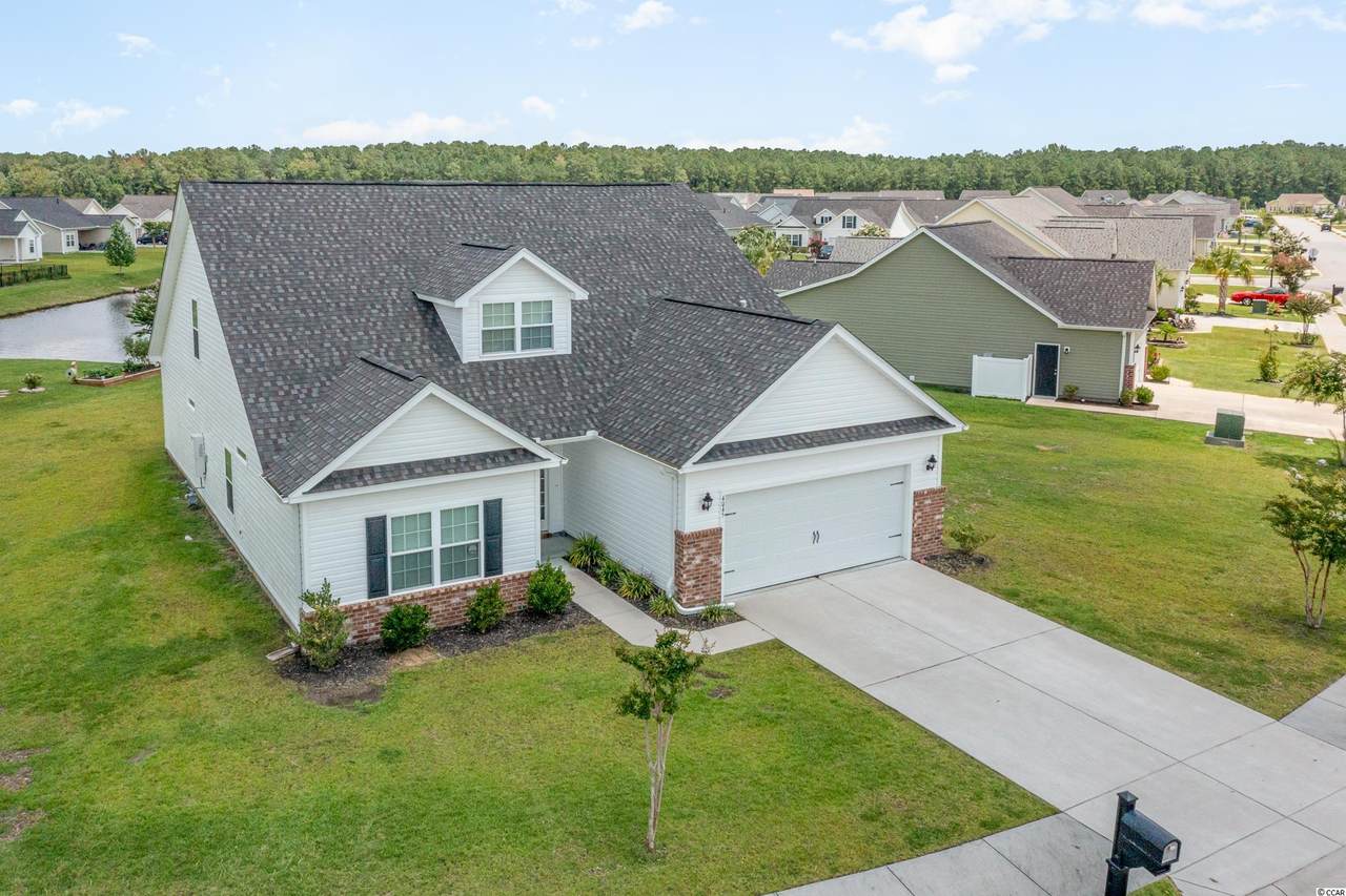 4045 Woodcliffe Dr. - Photo 1
