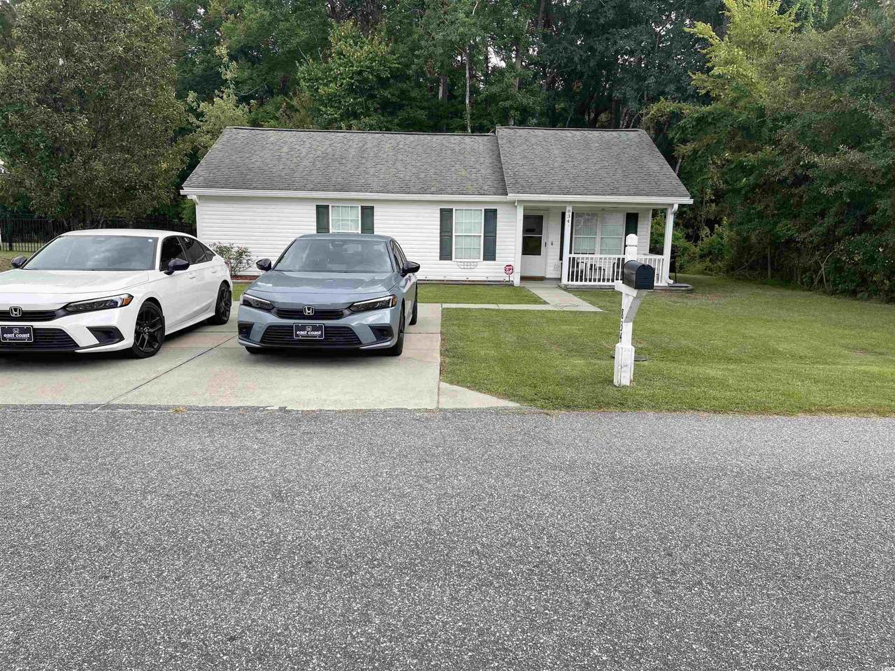 834 Shem Creek Circle - Photo 1