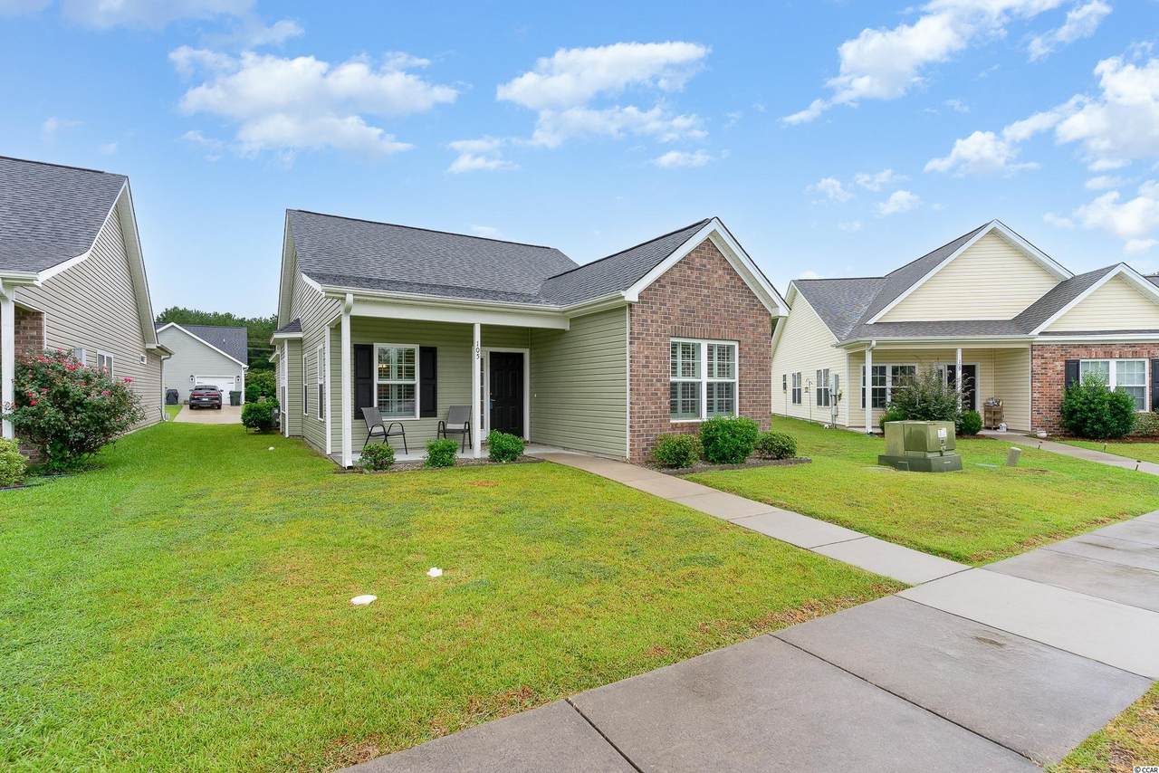 105 Orleans Ct. - Photo 1
