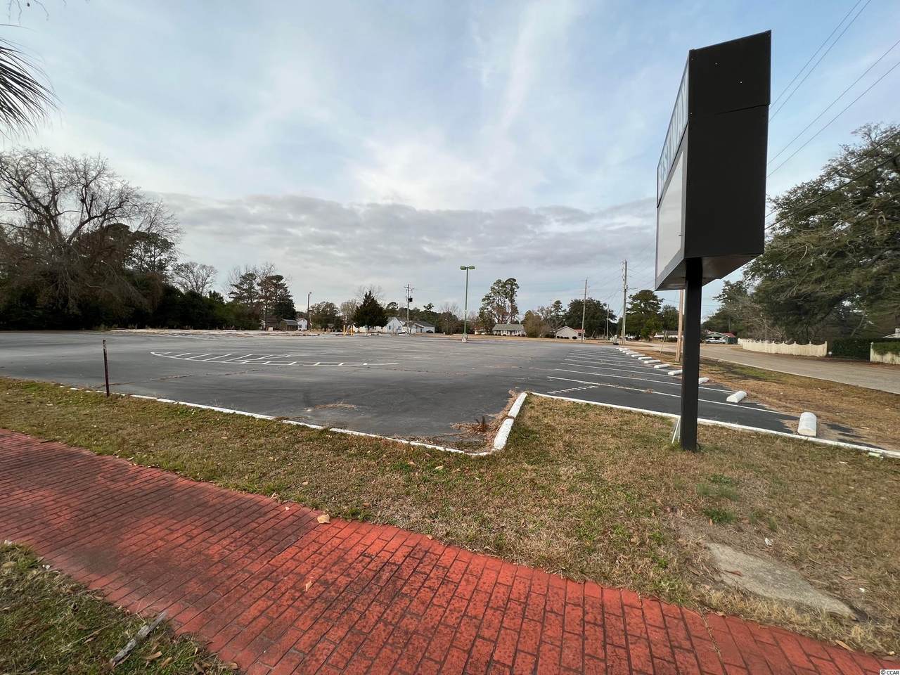 312 Broad St. - Photo 1