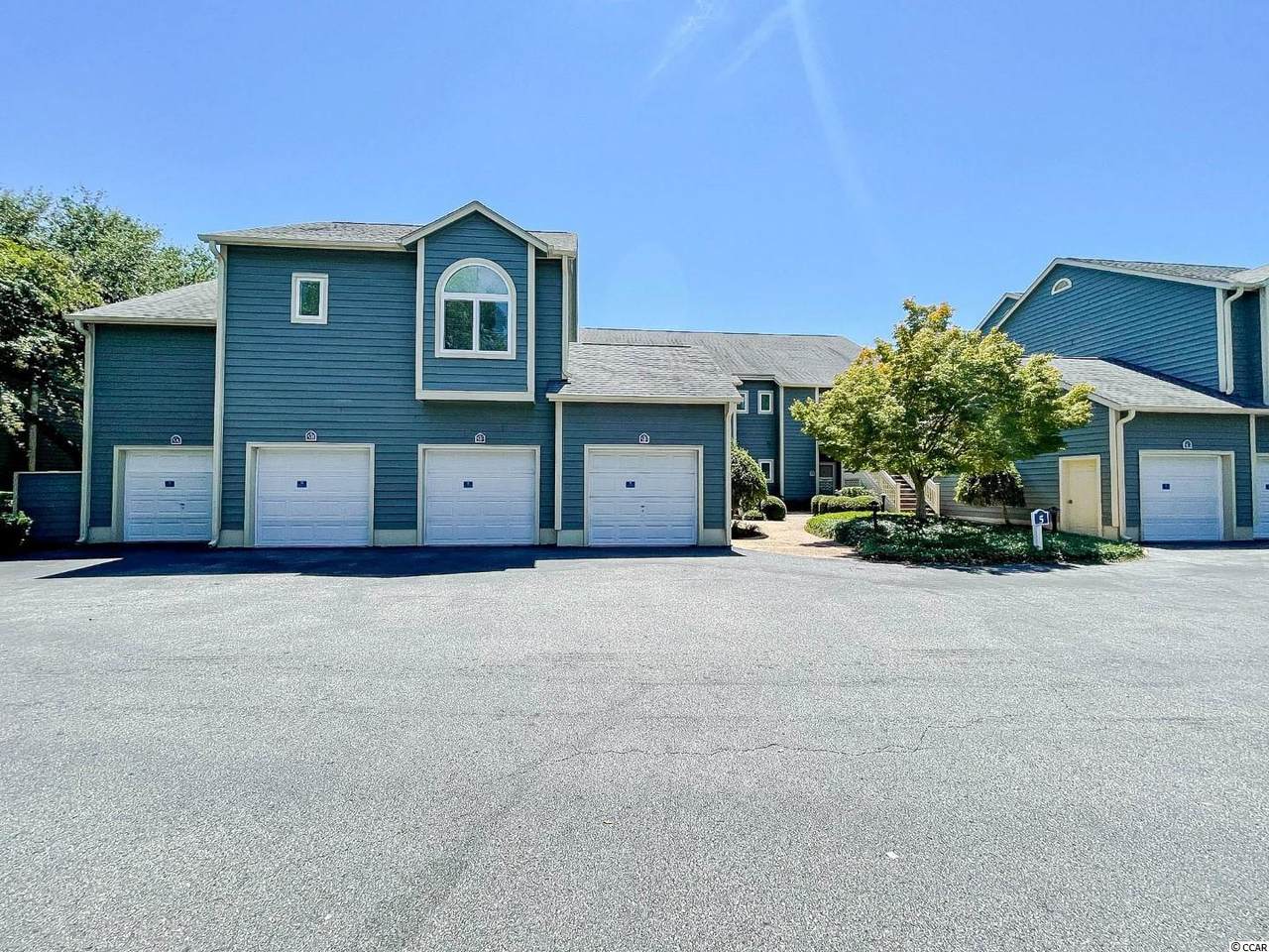 816 Castleford Circle - Photo 1