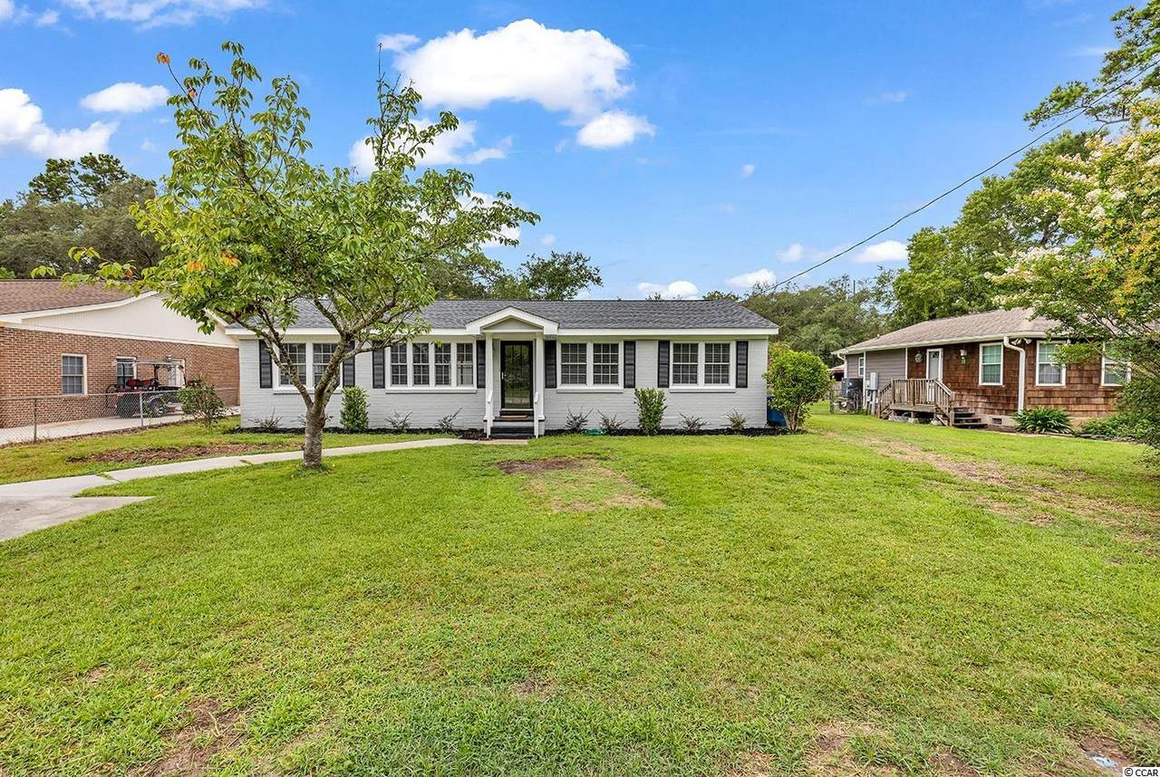 807 45th Ave. N - Photo 1