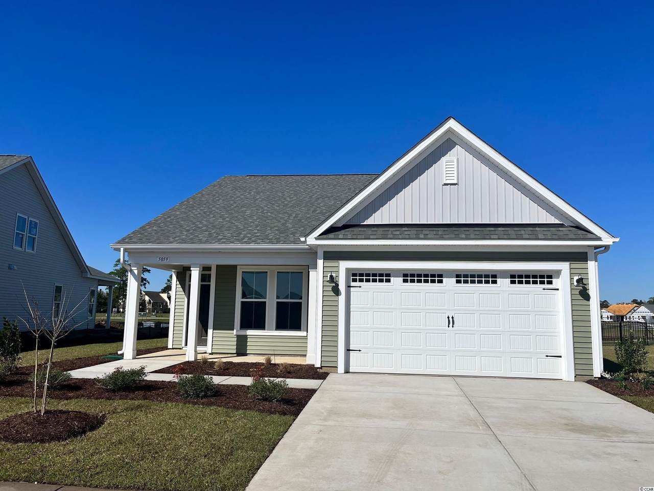 1060 Cascade Loop - Photo 1