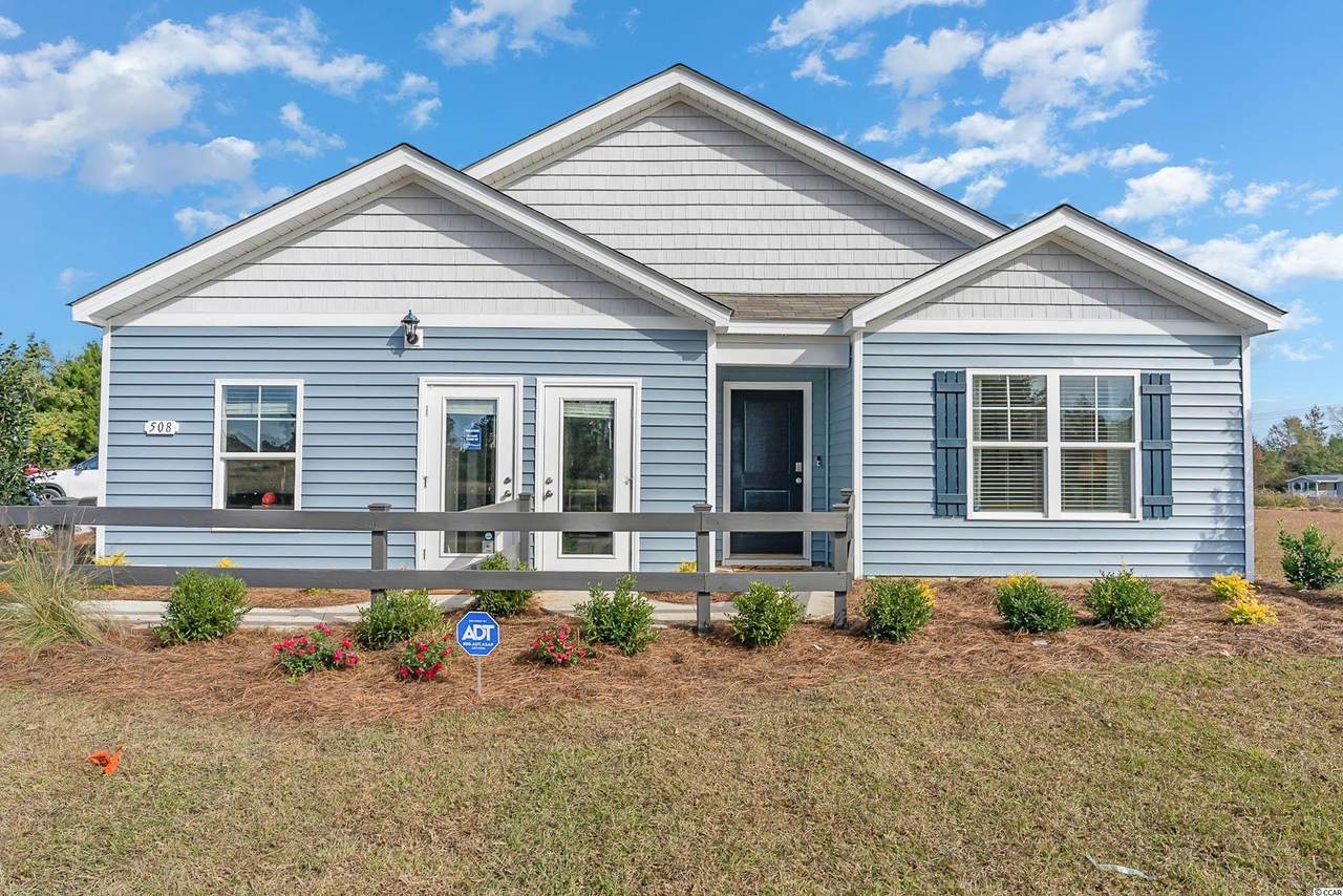 569 Woodland Farms Circle - Photo 1
