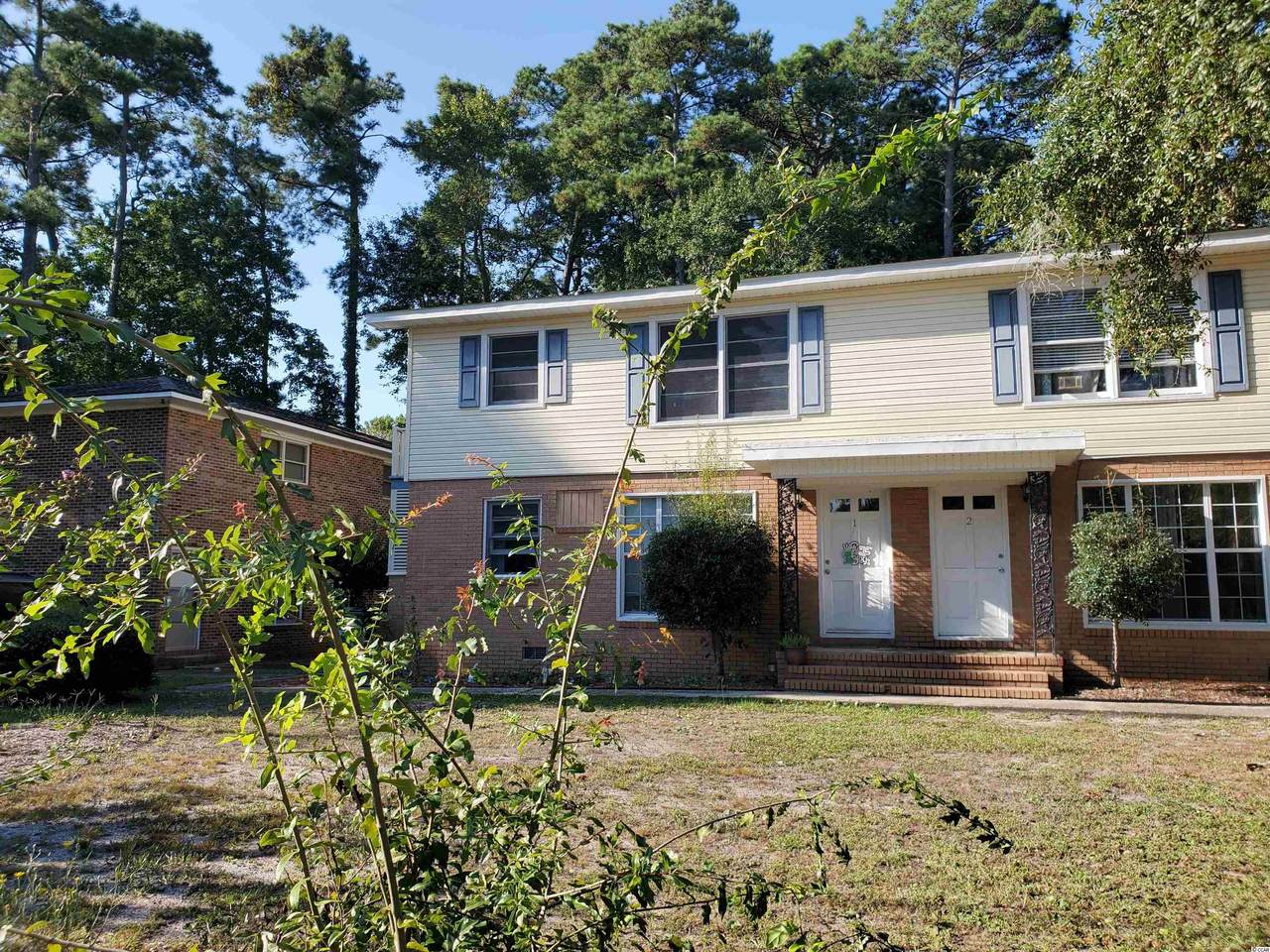 417 10th Ave. S - Photo 1