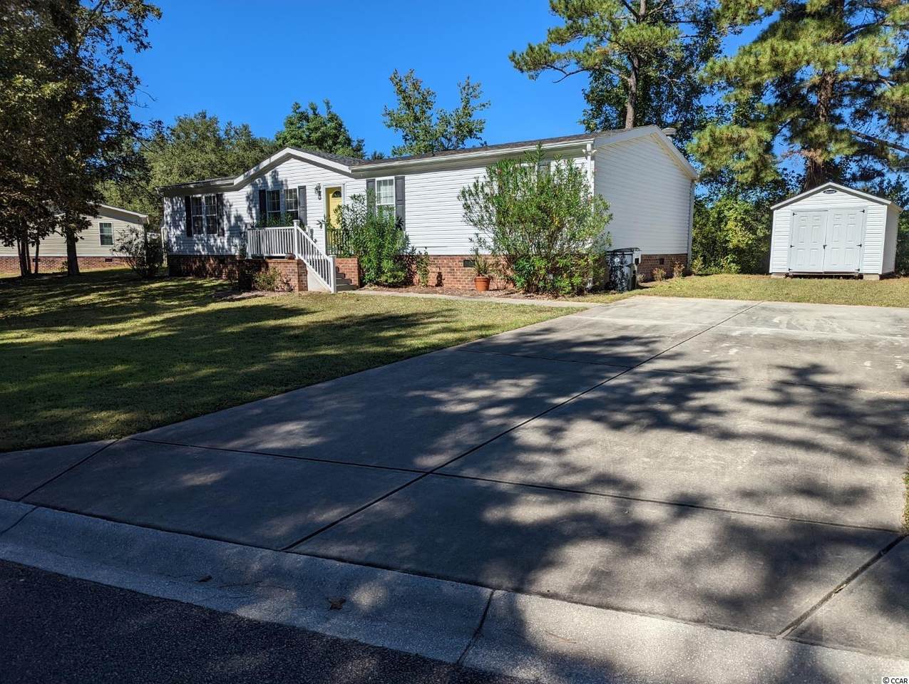 399 Hawks Nest Circle - Photo 1