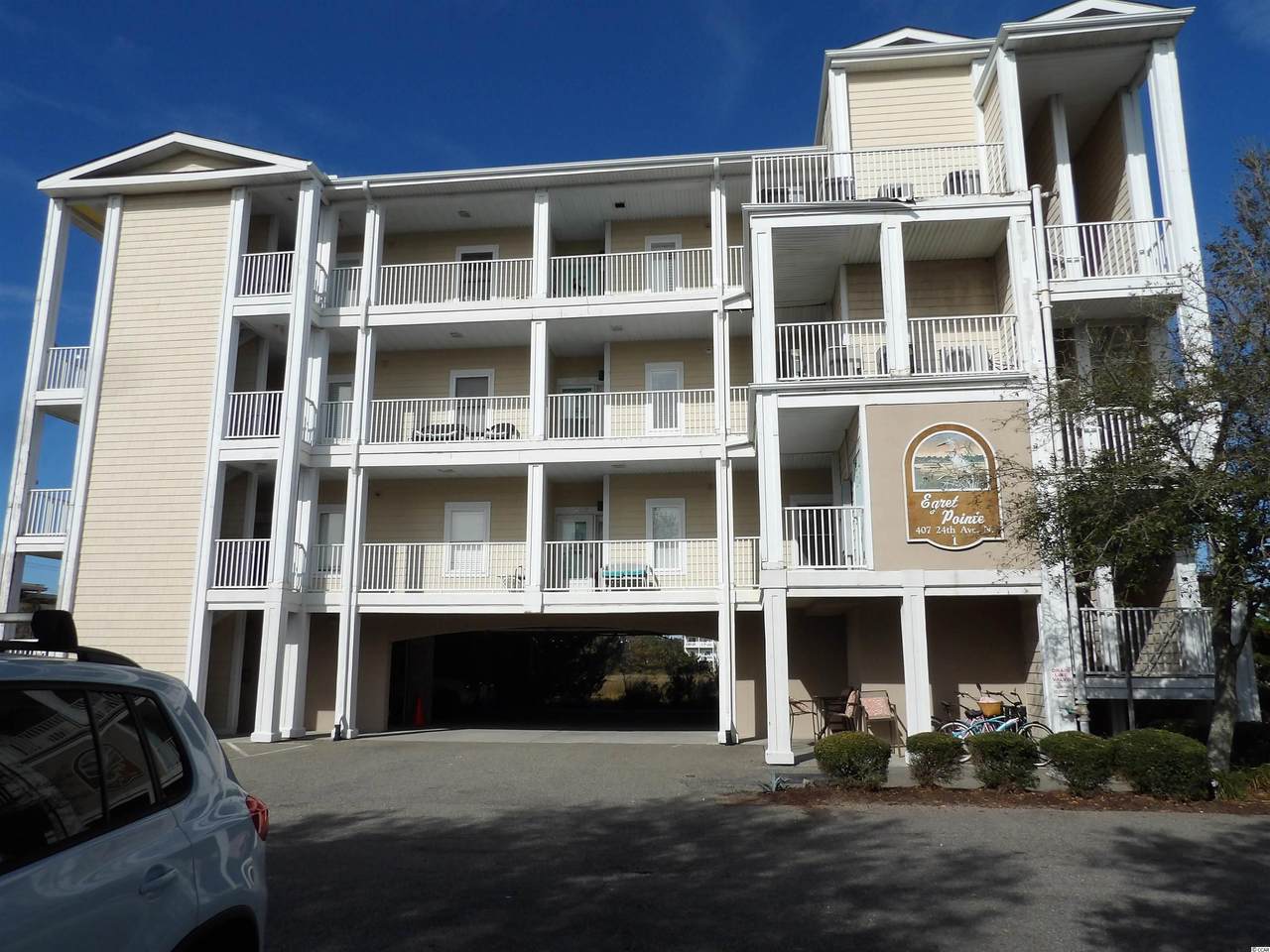 407 24th Ave. N - Photo 1