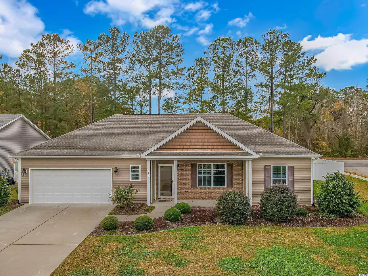 200 Hampshire Ct. - Photo 1