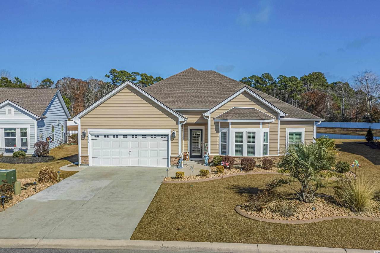 252 Sherwood Dr. - Photo 1