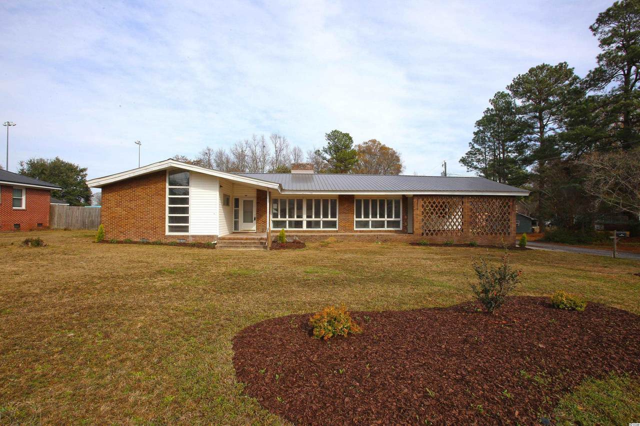 410 Charles St. - Photo 1