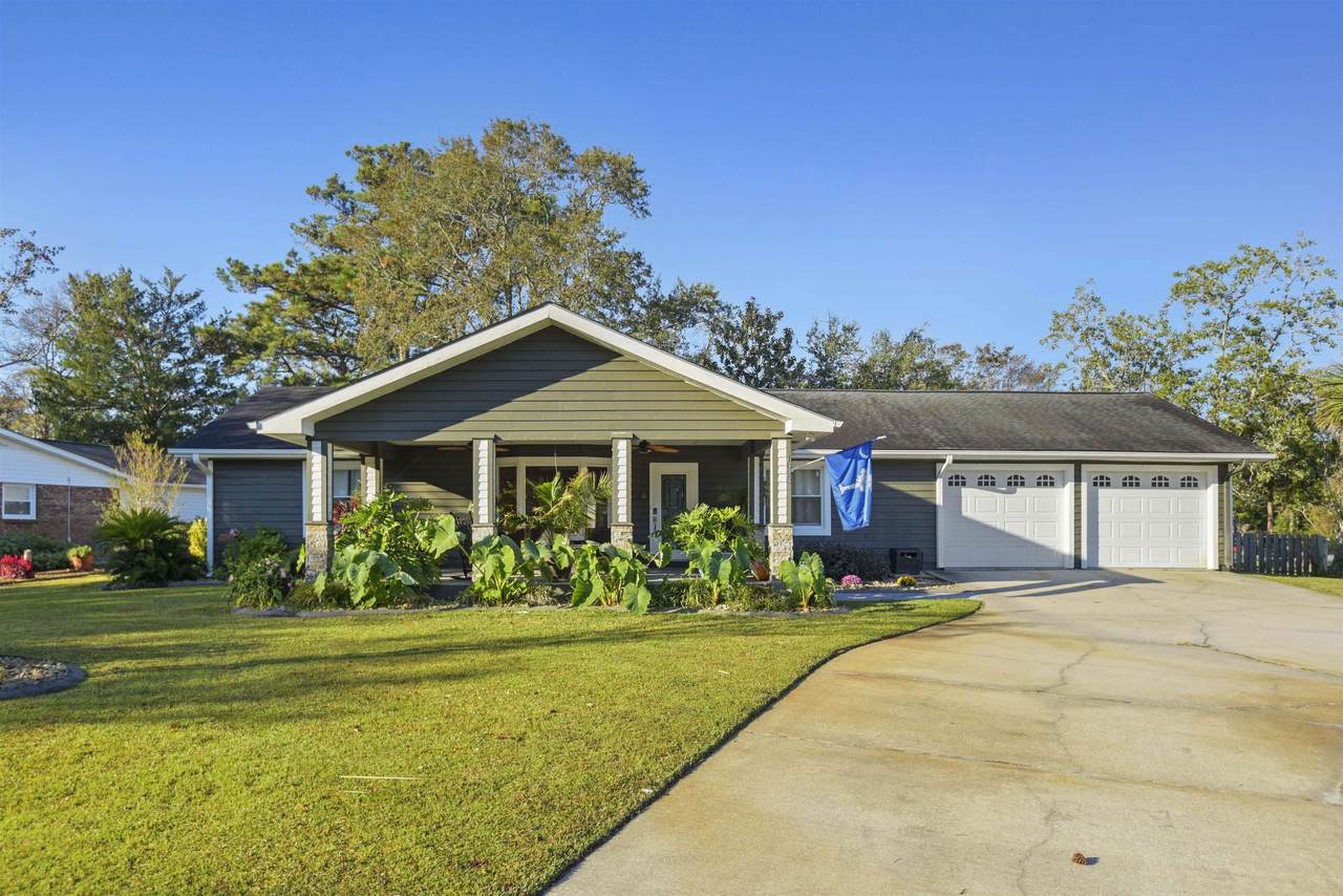 1023 Belle Dr. - Photo 1