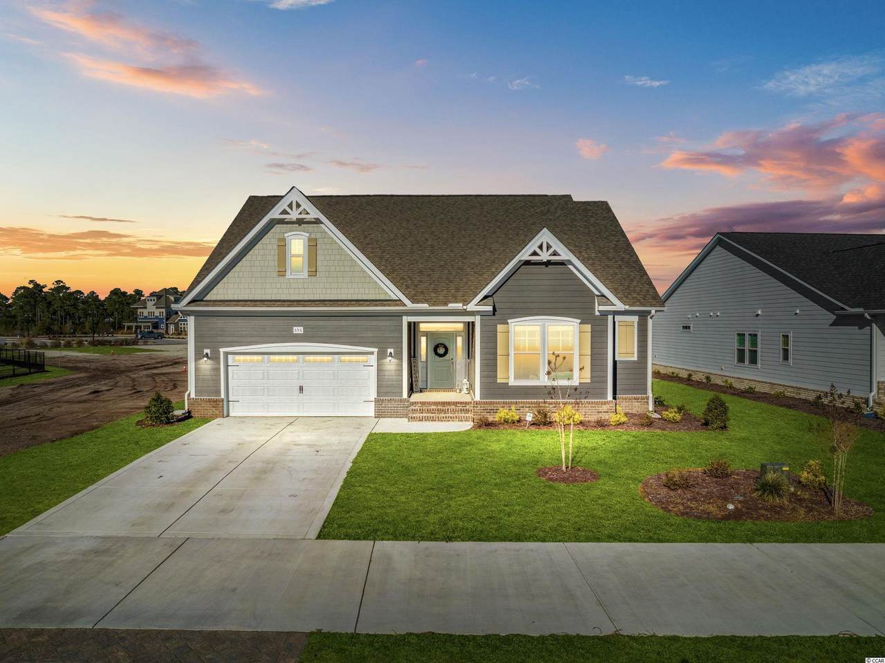 556 Indigo Bay Circle - Photo 1