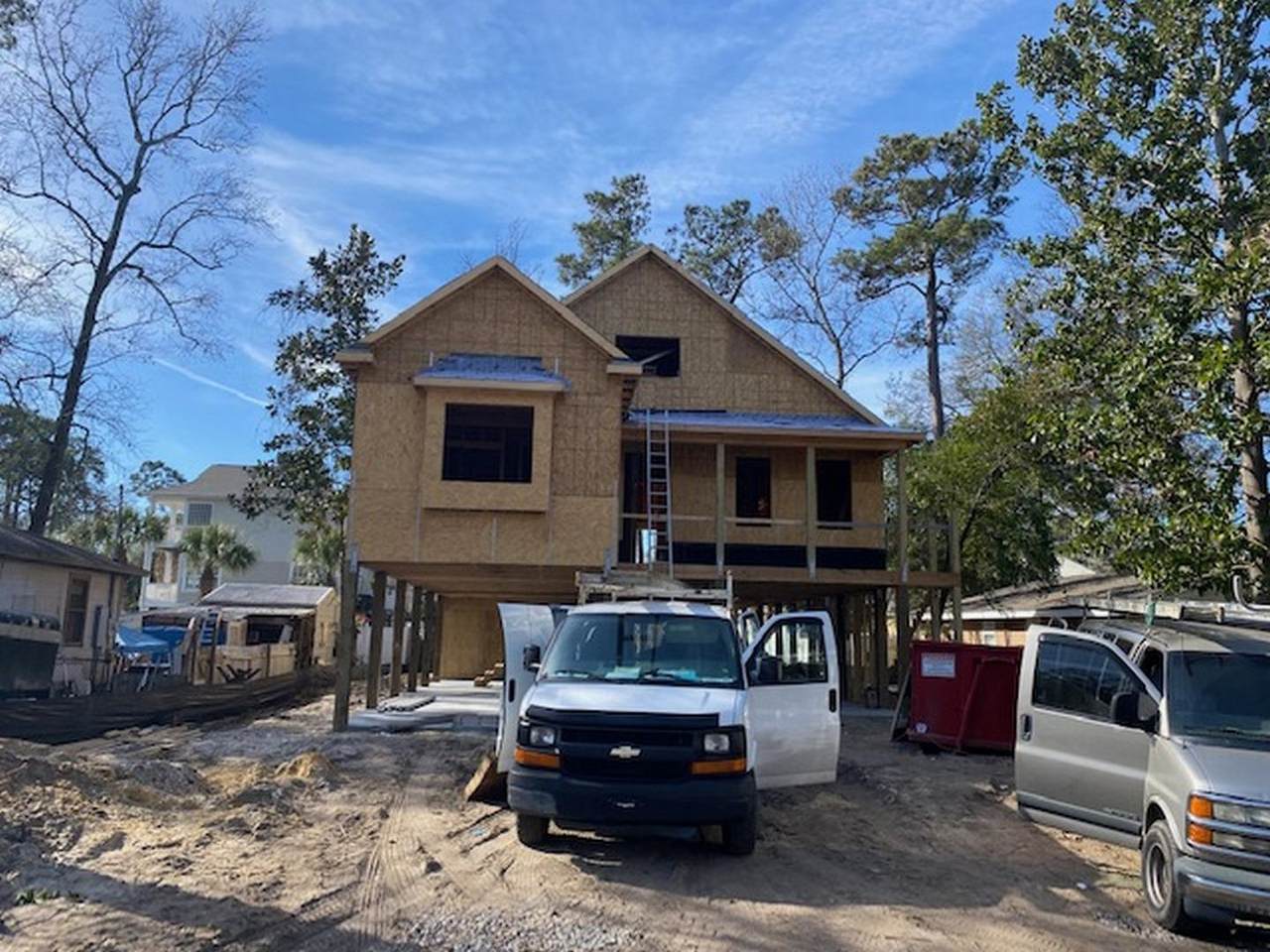 613 1st Ave. N - Photo 1