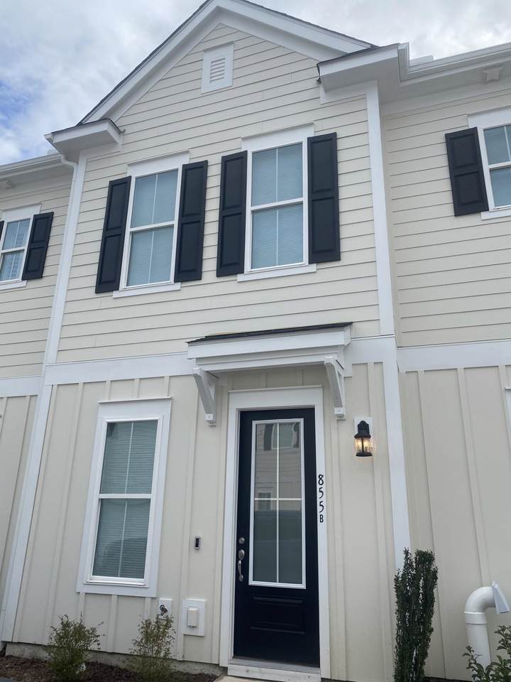855 Hall Lane - Photo 1