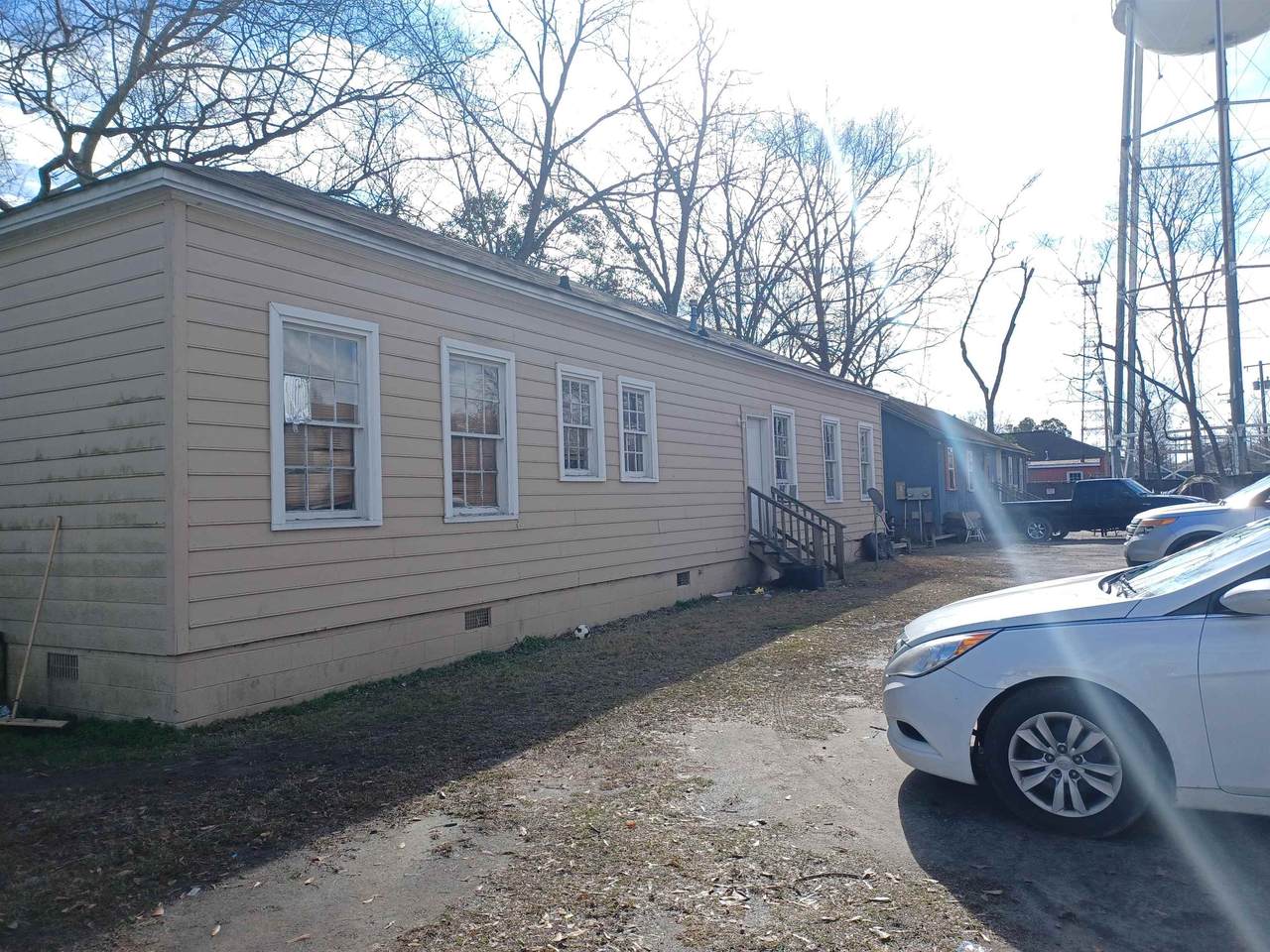 302 Jones Ave. - Photo 1