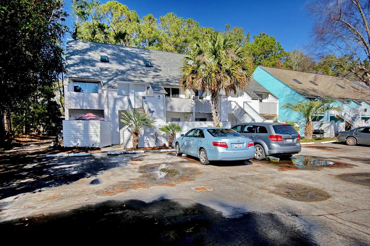 401 Cambridge Circle - Photo 1
