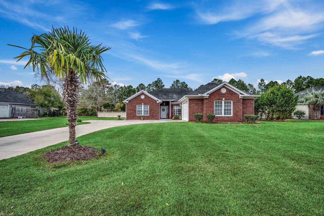 2454 Hunters Trail - Photo 1