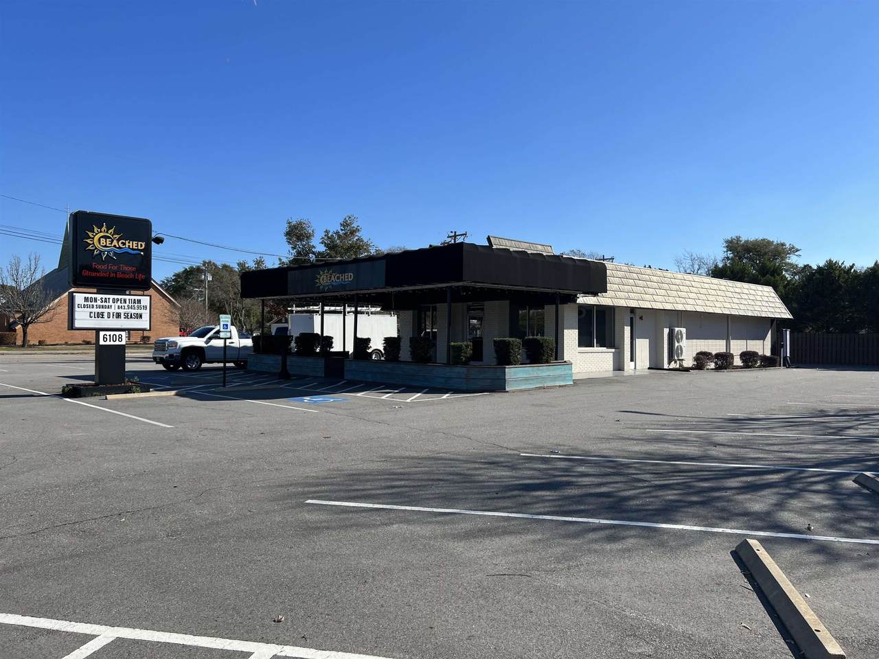 6108 North Kings Hwy. - Photo 1