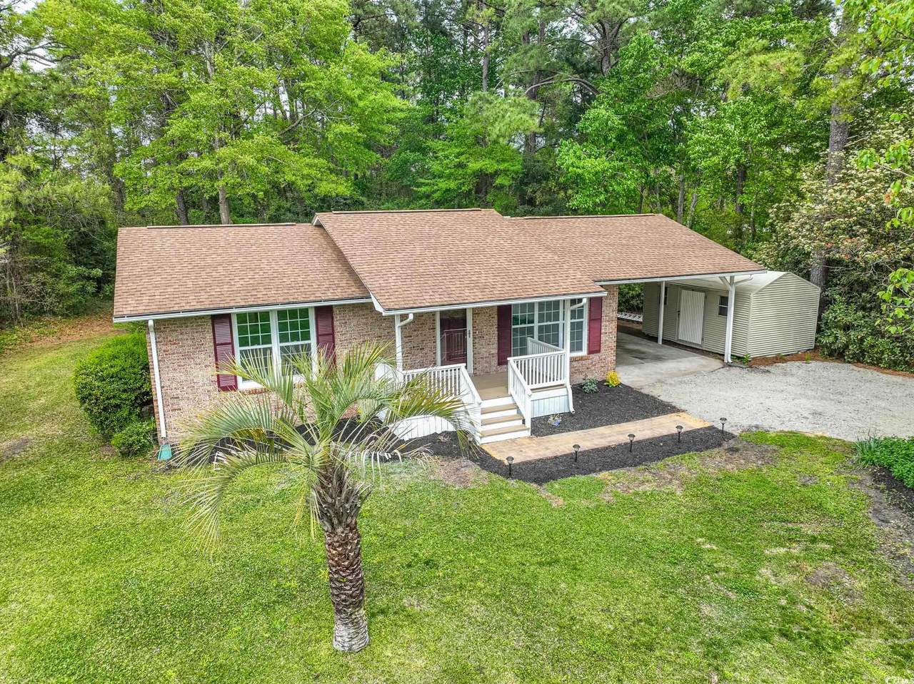 927 Tiffany Ln. - Photo 1