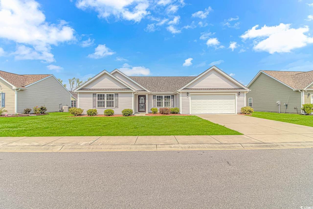 277 Oak Crest Circle - Photo 1