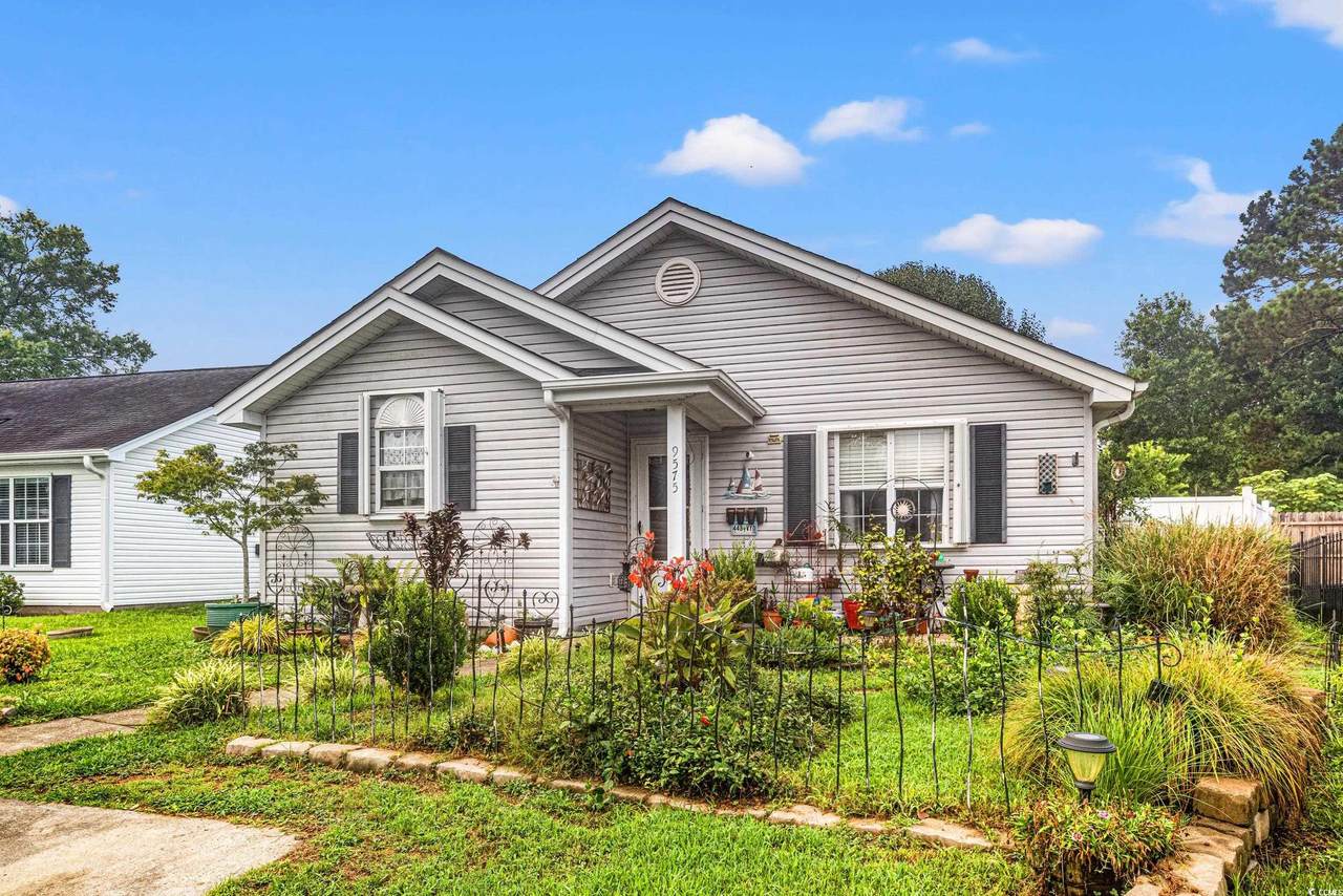 9575 Leeds Circle - Photo 1