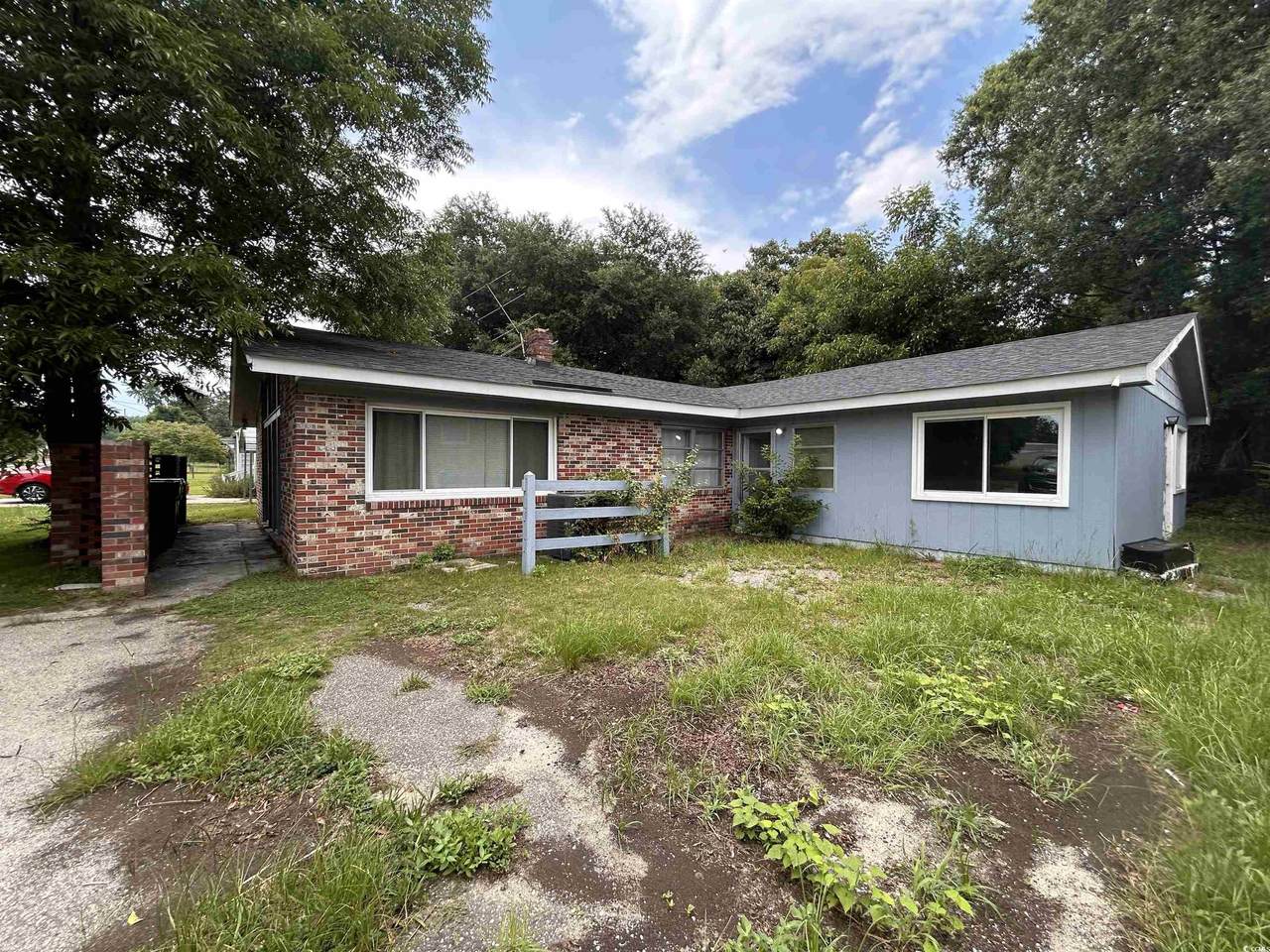 108 Roberts St. - Photo 1