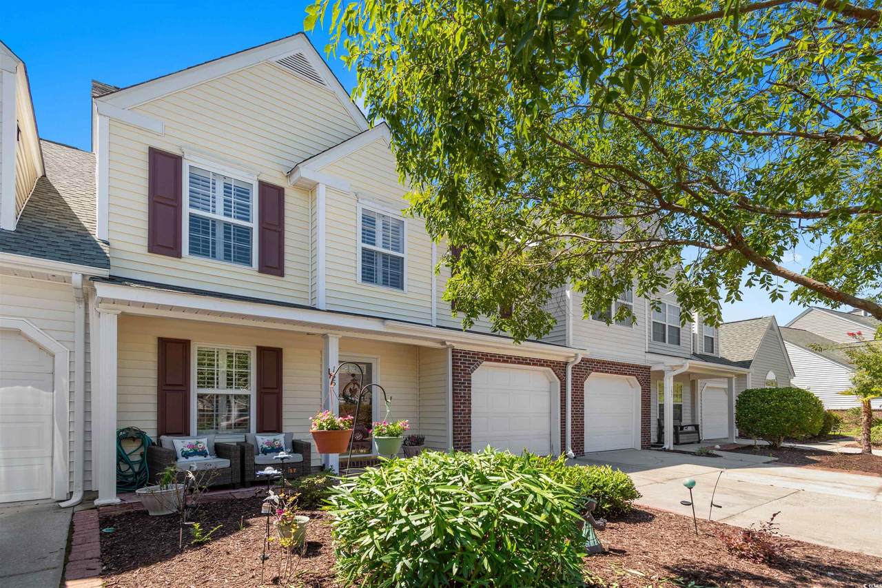 155 Wimbledon Way - Photo 1