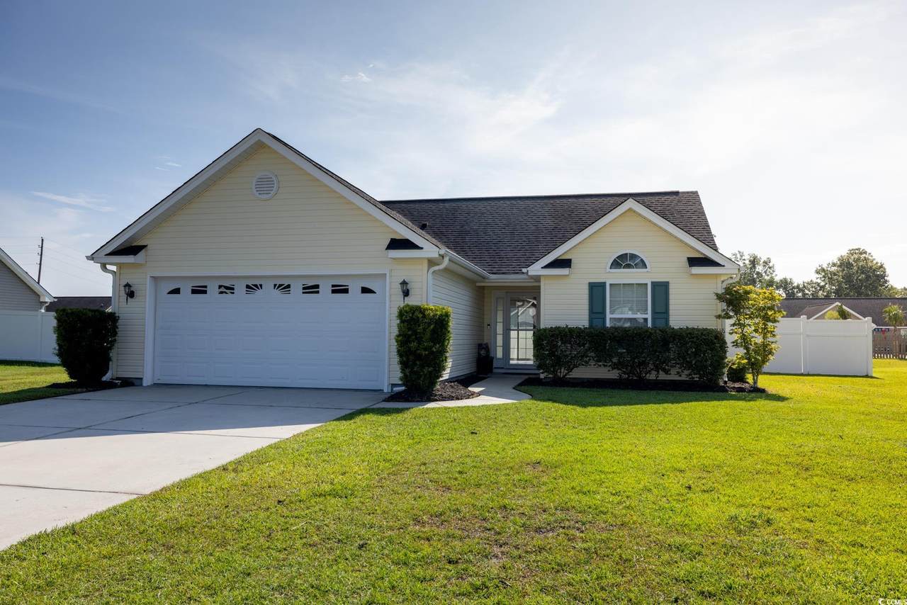 623 Cottage Oaks Circle - Photo 1