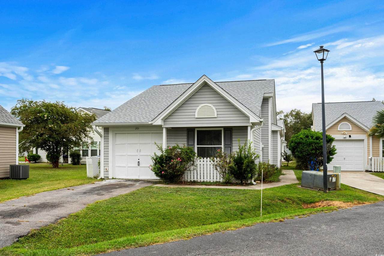 301 Lyons Cove Dr. - Photo 1