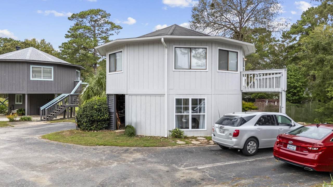 624 Tall Oaks Ln. - Photo 1