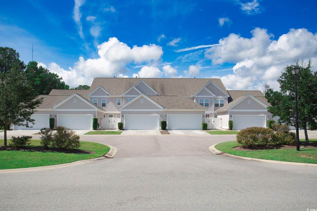 720 Pickering Dr. - Photo 1
