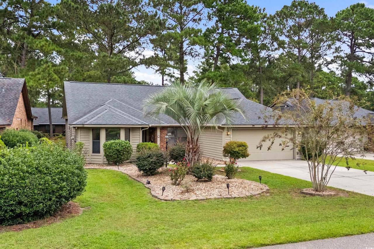 223 Wedgewood Ln. - Photo 1