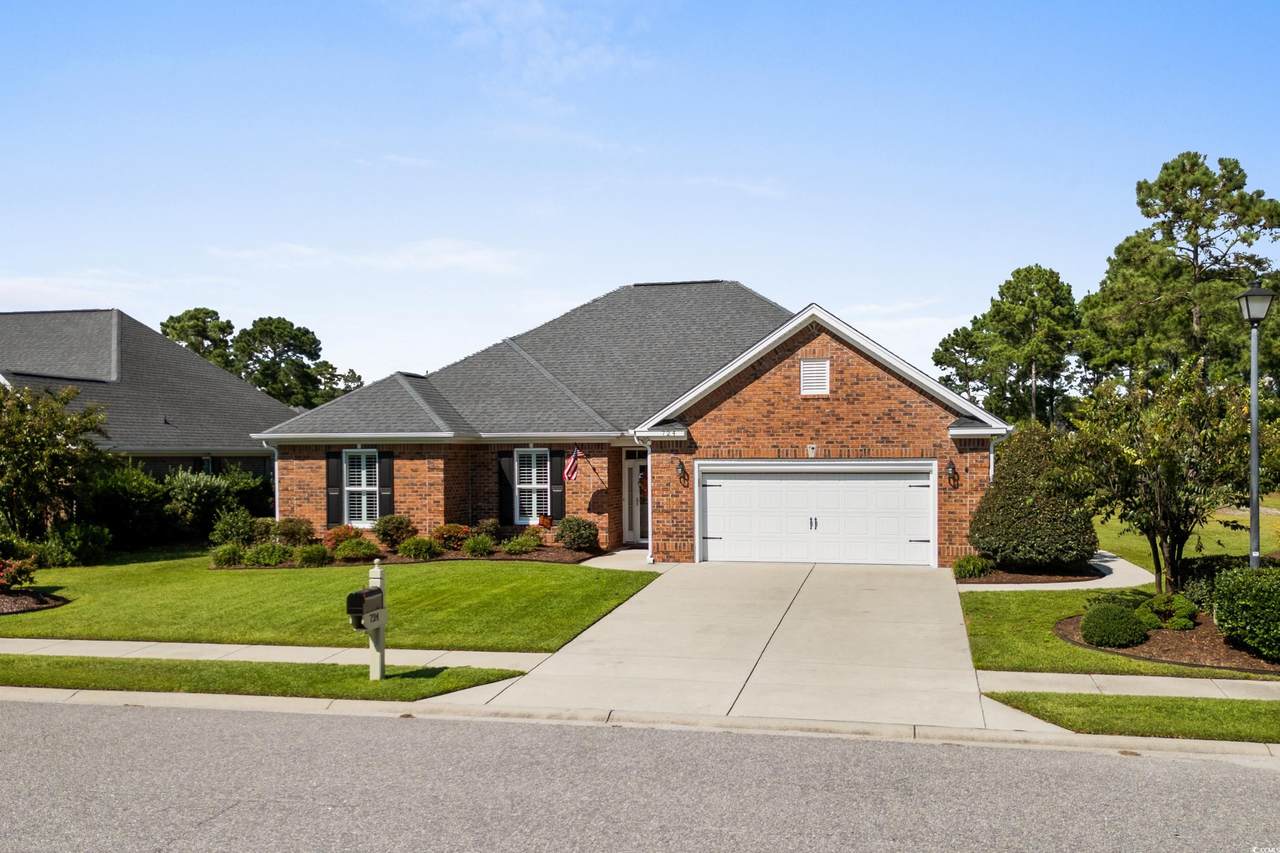 724 Chisholm Rd. - Photo 1