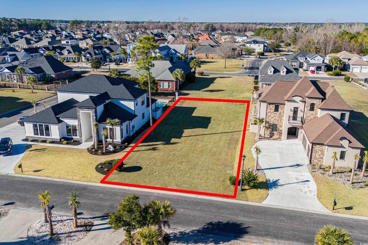 889 Waterton Ave. - Photo 1