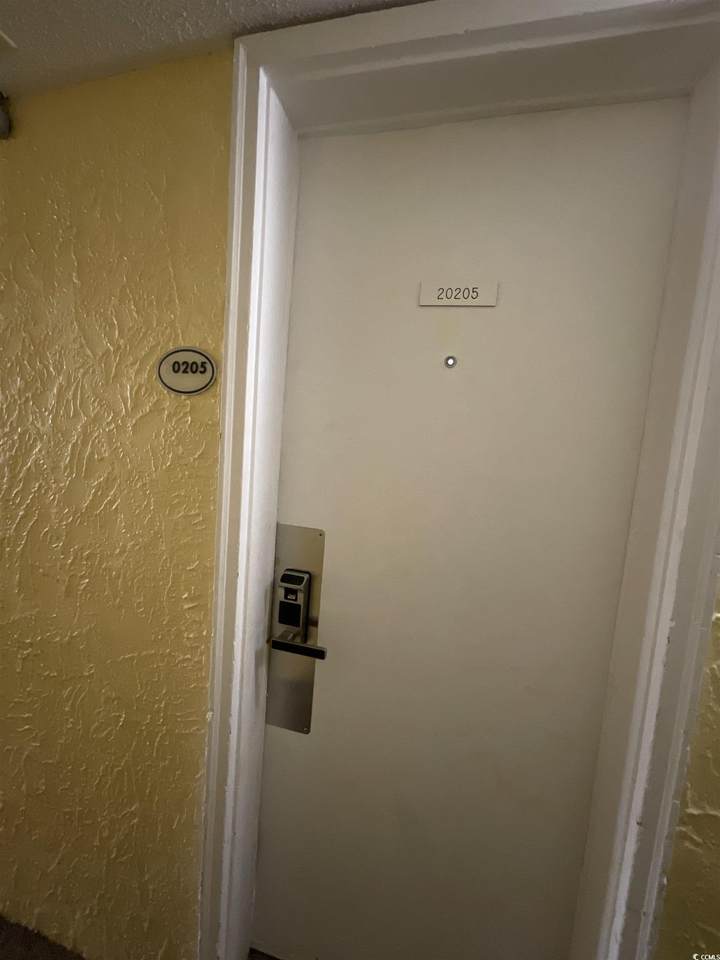 https://bt-photos.global.ssl.fastly.net/ccar/1280_boomver_1_2503029-2.jpg
