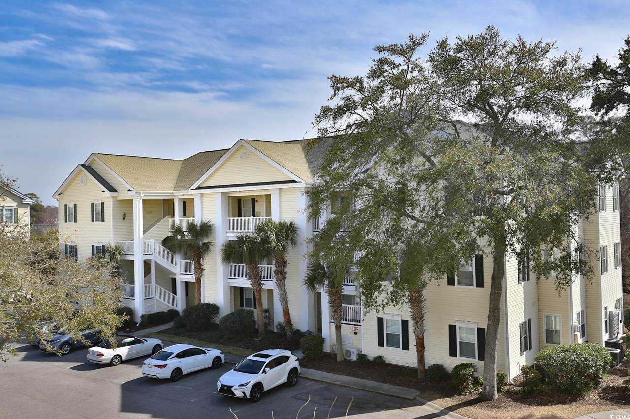 601 Hillside Dr. N - Photo 1