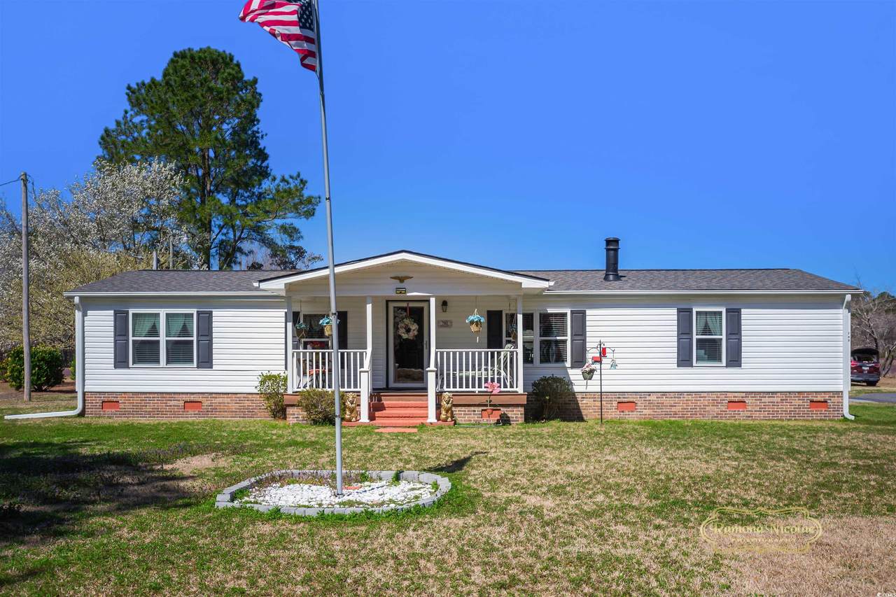 793 Apple Valley Rd. - Photo 1