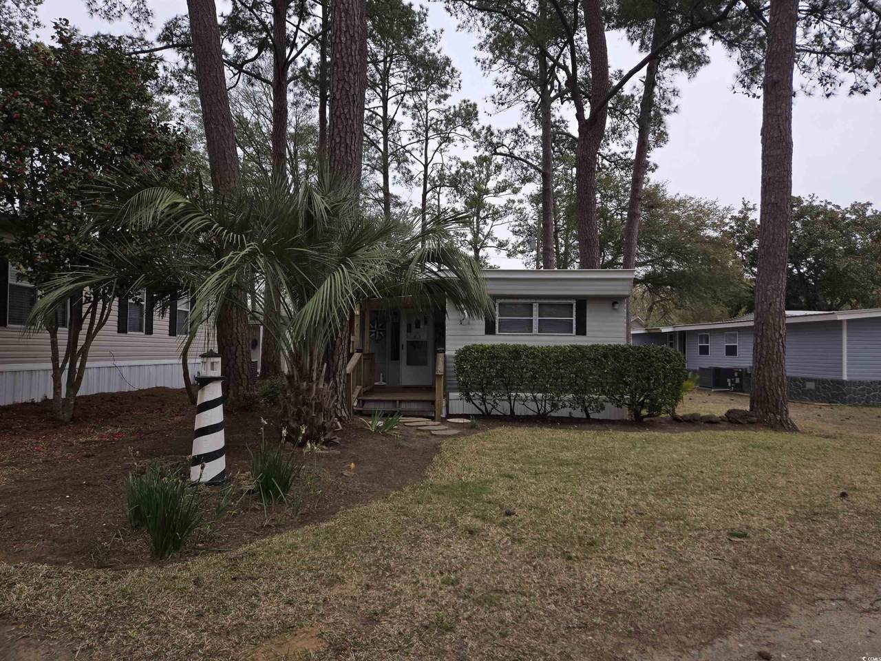 425 Delton Dr. - Photo 1