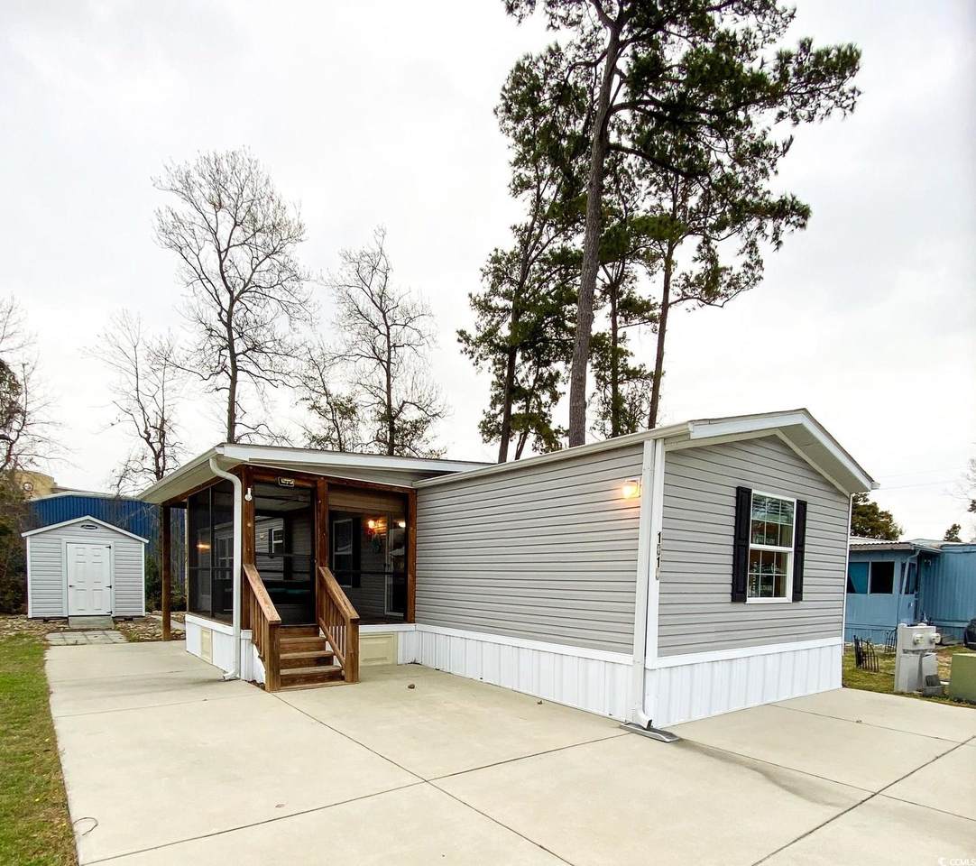 1010 Foxfire Dr. - Photo 1